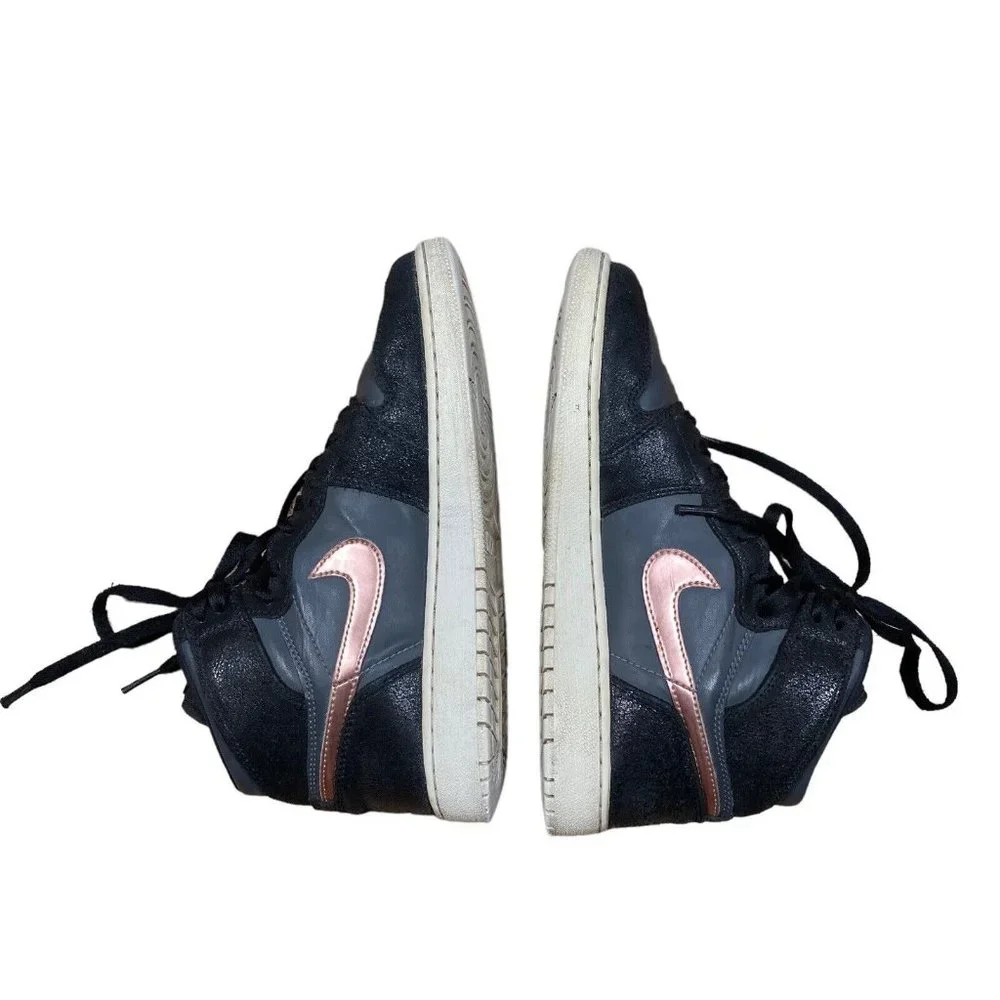 Nike Air Jordan 1 Retro High BG Size 6.5Y Black/Metallic Pink 705300-006 Shoes‎